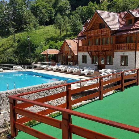 Villa Izvor Bazeni Vrela Užice Exterior foto